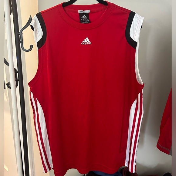 Red ADIDAS muscle shirt - Picture 1 of 3